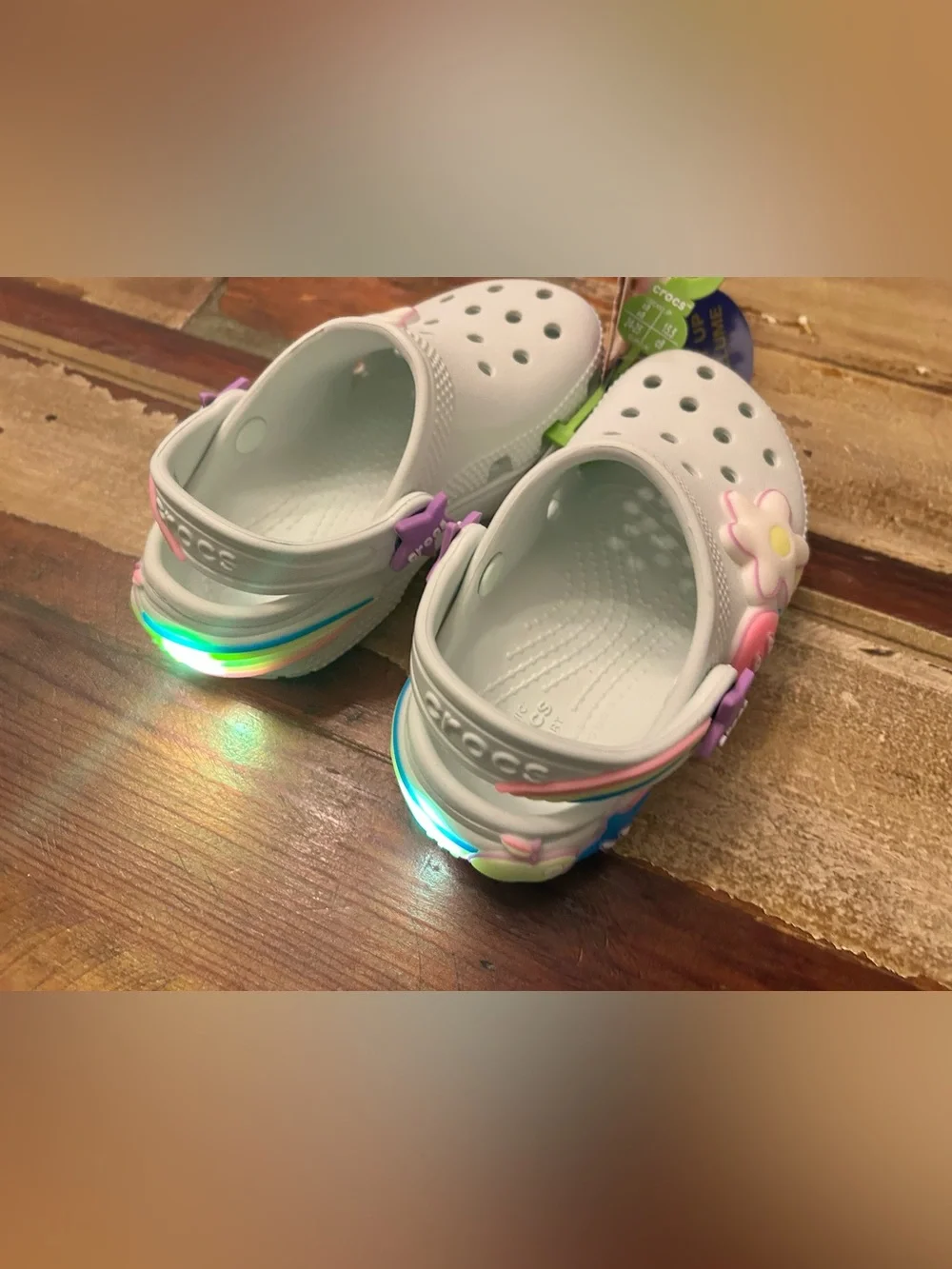 Crocs Hello Kitty & Friends Light Up Clog Sandal Kids Sz 8 Pink/White Brand New